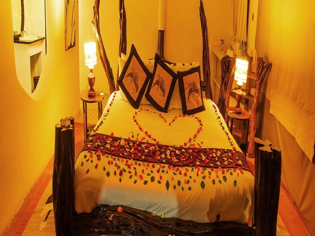 Crater Lake Tented Camp And Game Sanctuary Naivasha Exterior foto